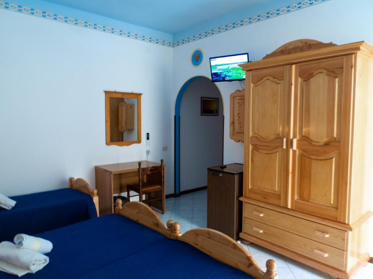 Casa Vittorio B&B Липари Екстериор снимка