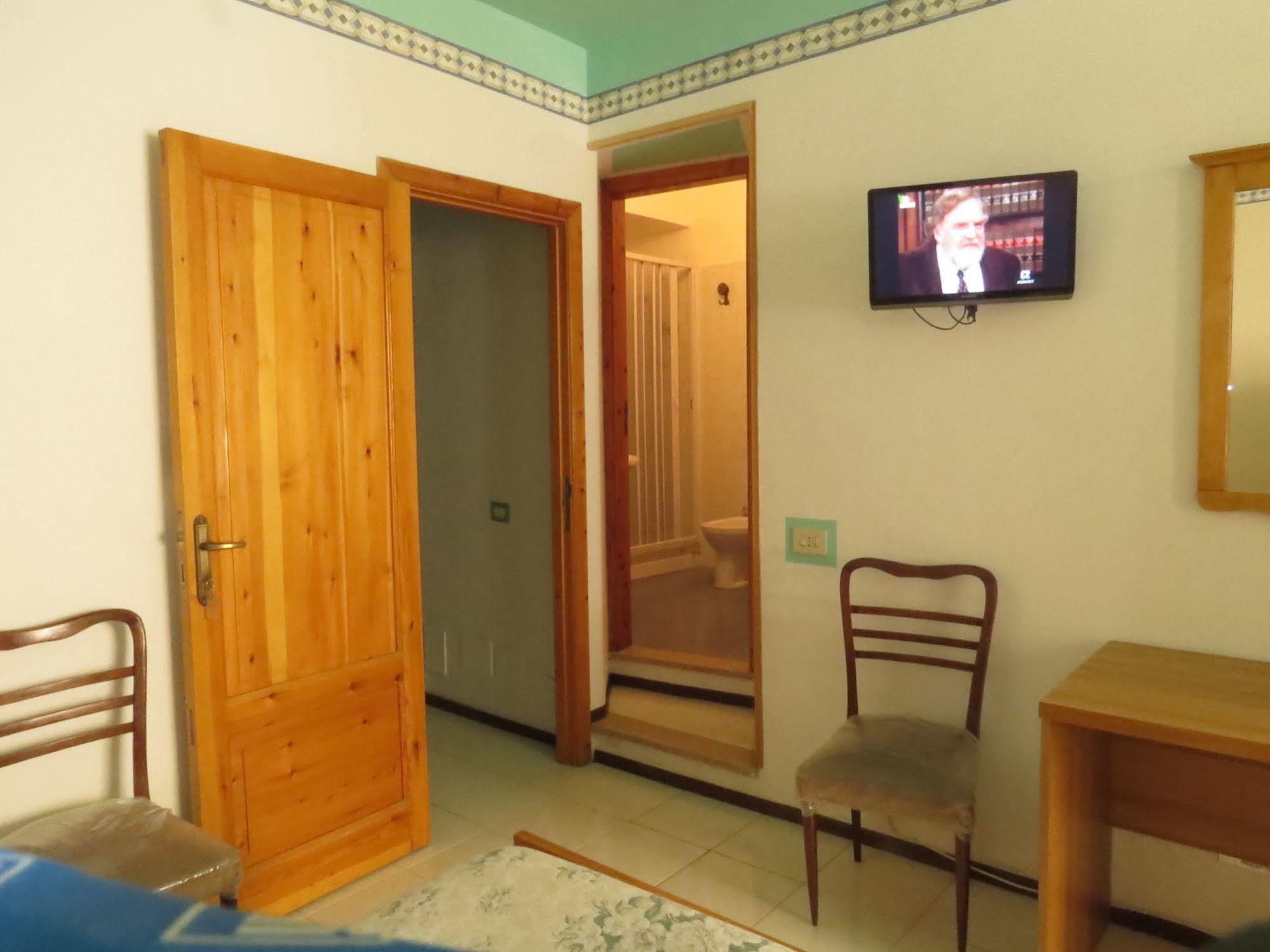 Casa Vittorio B&B Липари Екстериор снимка